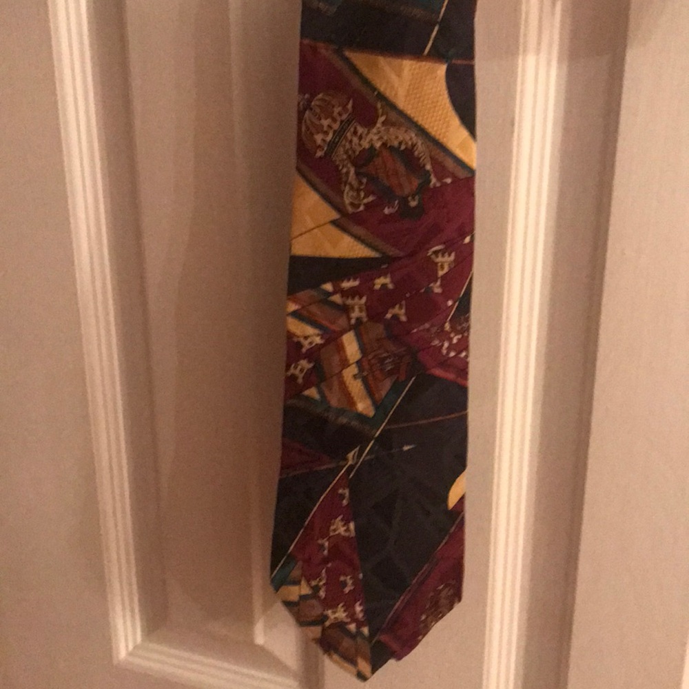Vintage Burberry tie